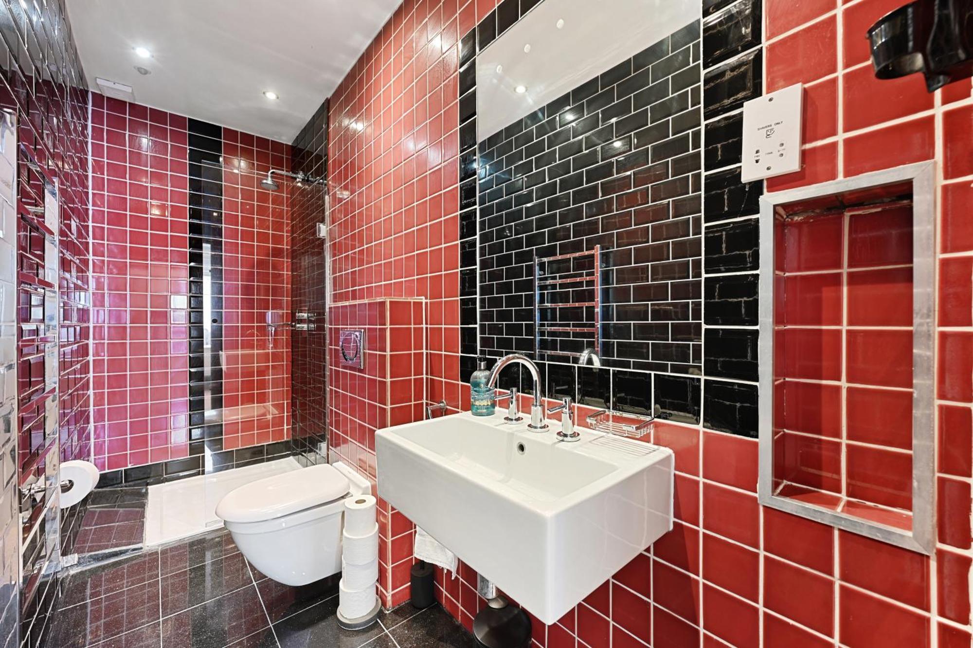 Beautiful 2 King Size Beds 2 Bath- Sleeps 5 In Earls Court Διαμέρισμα Λονδίνο Εξωτερικό φωτογραφία